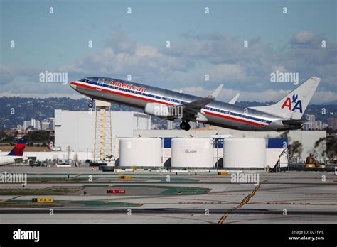 American Airlines Boeing Takes Off From Los Angeles Airport On