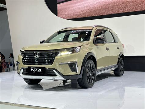 Honda BR V N7X Resmi Rilis Ini Tampilan Awalnya Lebih Sporty Dan