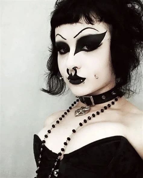 gótica Gothic makeup Goth makeup Goth makeup tutorial