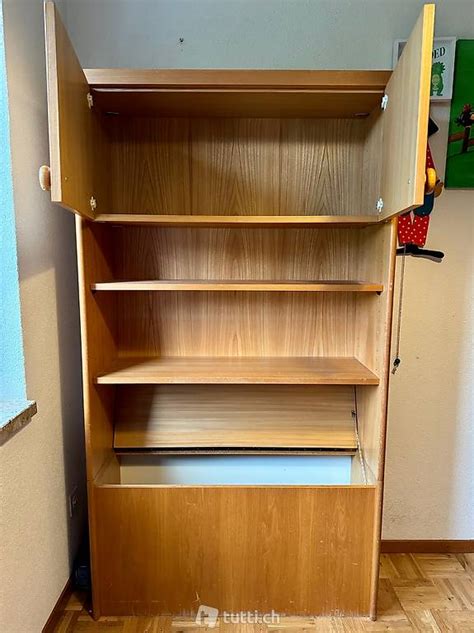 Schrank Aus Massivholz Mit Regal Und Truhe X X Cantone San