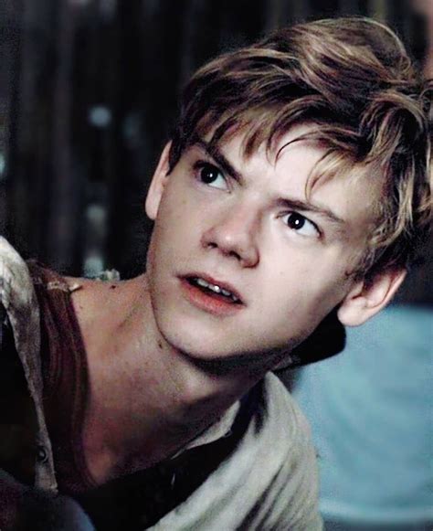 Newt Maze Runner Thomas Sangster Maze Runner Thomas