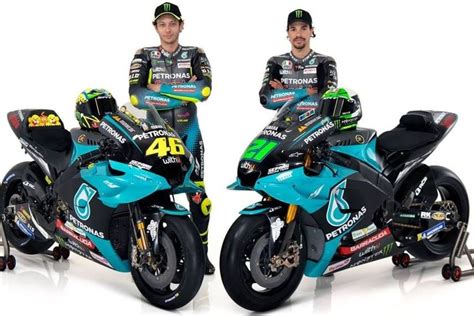 Petronas Yamaha SRT Resmi Perkenalkan Valentino Rossi Dan Motor Barunya