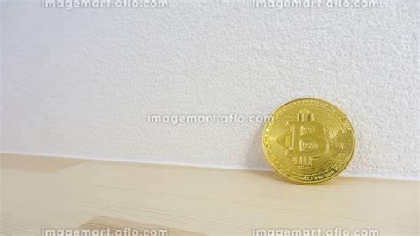 ビットコイン投資 暗号資産のイメージ 01の写真素材 [186592533] イメージマート