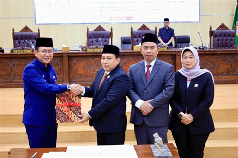 Sah DPRD Kabupaten Bekasi Ketuk Palu Perda Perumda Tirta Bhagasasi