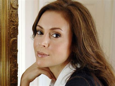 Alyssa Milano | Alyssa Milano Alyssa Milano Wallpaper | Alyssa milano ...