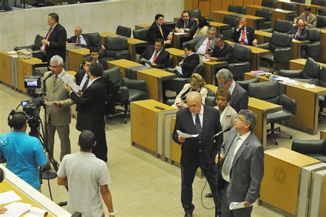 Deputados Aprovam Lei Das Diretrizes Or Ament Rias Para