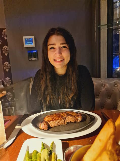 Wolfabelle Wolfabelle Nude OnlyFans Leaks Fappening Page FappeningBook