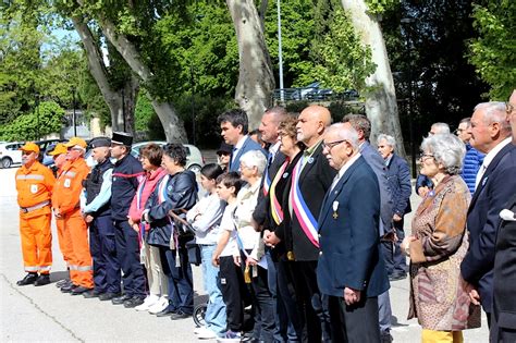 Forte Mobilisation Pour La Comm Moration De La Victoire De La