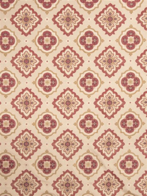 02129 Crimson Fabric Trend