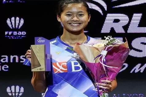 Biodata Dan Profil Putri Kusuma Wardani Atlet Badminton Tunggal Putri