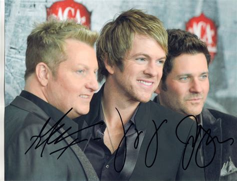 RASCAL FLATTS BAND - ALL MEMBERS - HAND SIGNED AUTOGRAPHED PHOTO WITH COA