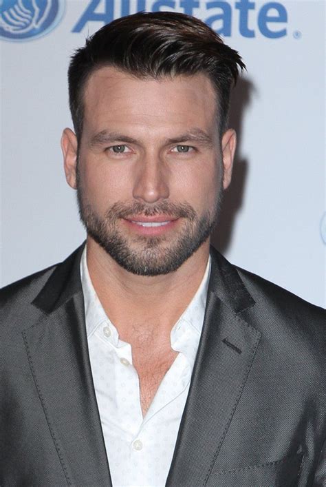 The Hottest Pics of Rafael Amaya aka El Señor de los Cielos Handsome