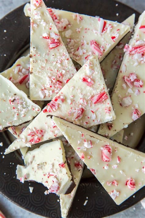 Easy Peppermint Bark Candy Recipe | YellowBlissRoad.com