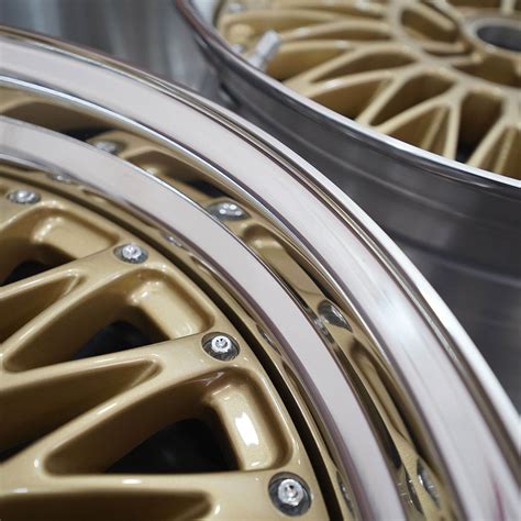 18 Inch 5x120 65 Polished Outer Lip Golden Spoke 3 Piece Forged Wheel