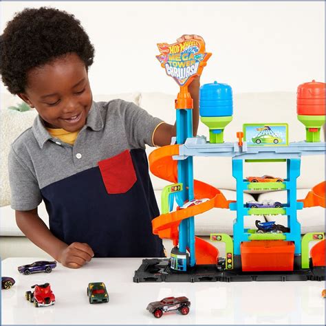 Hot Wheels City Color Shifters automyčka se spirálou Maxíkovy hračky