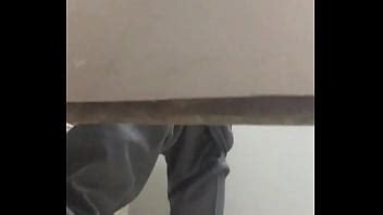 El jefe es demasiado difícil para ir al baño XVIDEOS