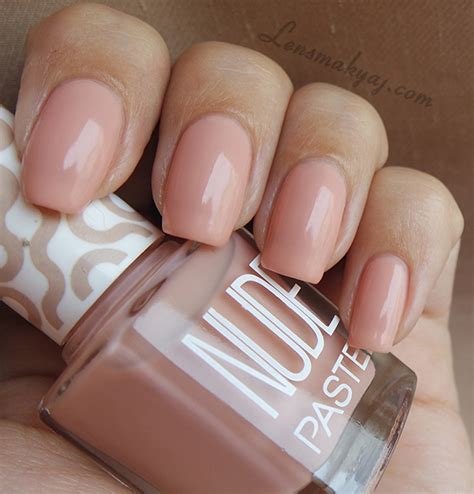 Pastel Nude Princess