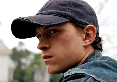 Tom Holland As Arvin Russell In The Devil All The Enchanté