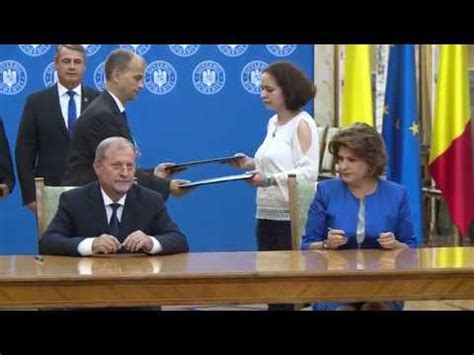 Ceremonia De Semnare A Finan Arii Proiectului Sistemului