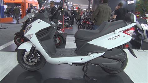 Sym Joyride S I White Exterior And Interior Youtube