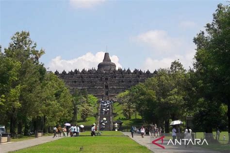 Candi Borobudur Merayakan Tahun Situs Warisan Dunia Antara News