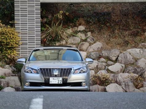 Pochohiropomのフォトギャラリー「車高詐欺😈」 トヨタ クラウンマジェスタ みんカラ