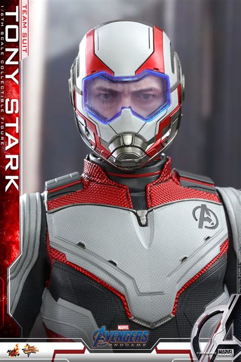 Hot Toys Avengers Endgame Tony Stark Team Suit INFINITOYS
