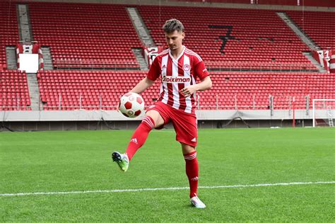 Sergi Canós Joins Olympiacos ΟΛΥΜΠΙΑΚΟΣ