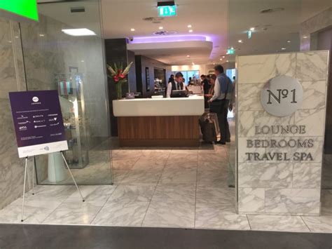 Review No Lounge London Heathrow T Lhr Live And Let S Fly