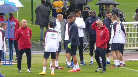 Andr Pierre Gignac Hugo Lloris Rapha L Varane Moussa Sissoko Training