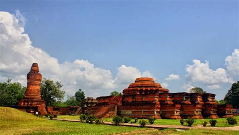 Mengunjungi Dan Menelisik Sejarah Dan Kemegahan Candi Muara Takus Riau