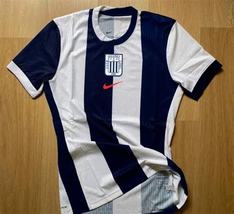 Camiseta Local Alianza Lima