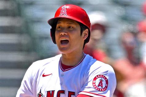 大谷翔平、米少女の頭をポンポン 一瞬の交流にファン和む「帽子を一生洗わないね」【前半戦の二刀流】 The Answer