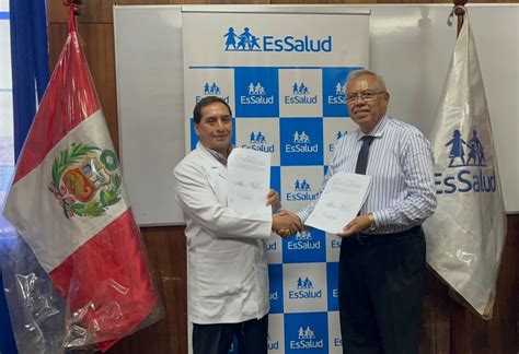 Essalud Y Universidad Nacional De Ucayali Firman Convenio