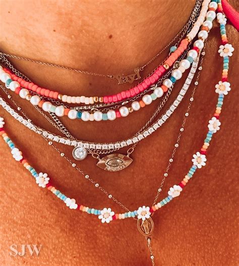 Pin By Katalina Espinoza On ~misc~ Preppy Jewelry Preppy Necklaces