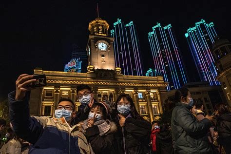 Notte Di San Silvestro Ecco Chi Ha Gi Festeggiato E Come Le Foto