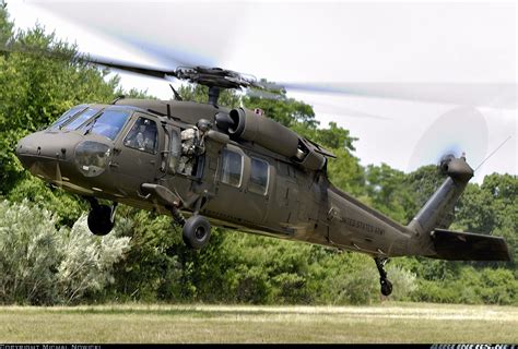 Sikorsky UH-60L Black Hawk (S-70A) - USA - Army | Aviation Photo #1742239 | Airliners.net