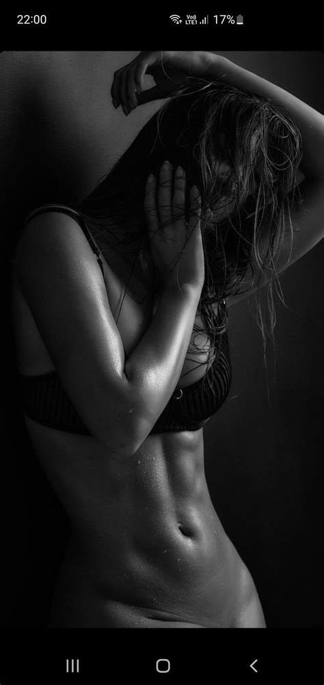 Issa Bell Bellcorina Isabaa Nude OnlyFans Leaks Photos