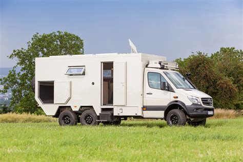 Mercedes Benz Sprinter 6x6 Convertida En Dakar 750 Motorhome By Bocklet