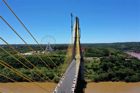 Nova Ponte Brasil Paraguai Em Foz Do Igua U Est Quase Finalizada