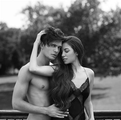 Next Top Áo Thi chụp ảnh nude mà sao có thí sinh vẫn được mặc đồ