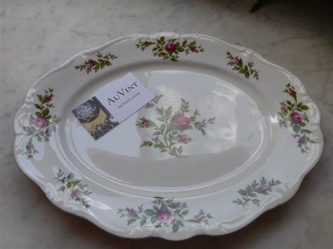 vintage Johann HAVILAND Traditions Fine China Moss Rose / Gold