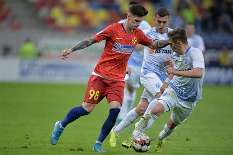 Fcsb U Craiova Cinci Minute De Magie Ro Alba Trii Au Tran At