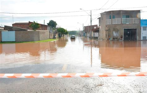 Sorocaba Monitora 88 áreas Com Risco De Alagamentos Inundações Ou