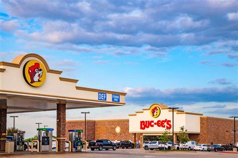 What To Eat At Buc Ees Top 10 Foo You Must Try