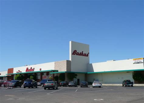 Phoenix Az Bashas Grocery Store This Bashas Grocery Was Flickr