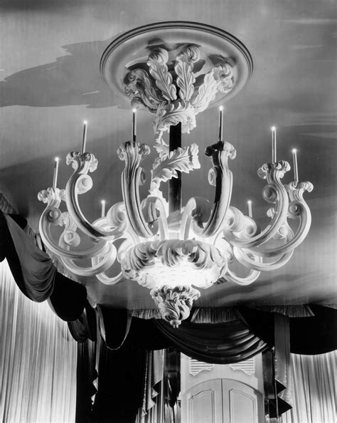 The Camellia House at The Drake - Dorothy Draper & Company