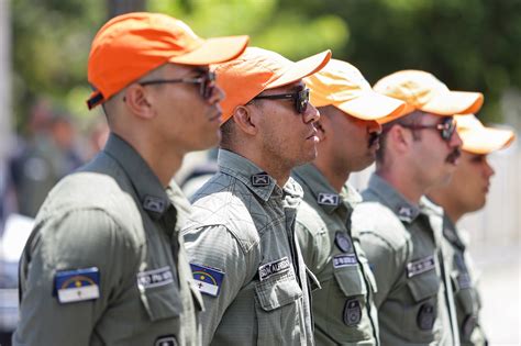 PM de Pernambuco câmera nos uniformes ainda este mês Local