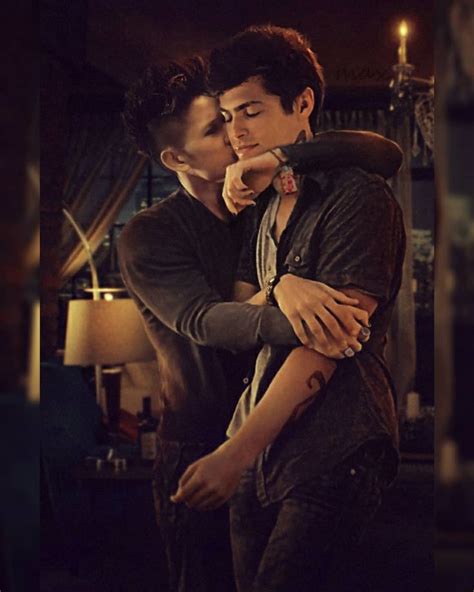 Malec Art 😋 Alec Lightwood Magnus Bane I Feel So Safe With You