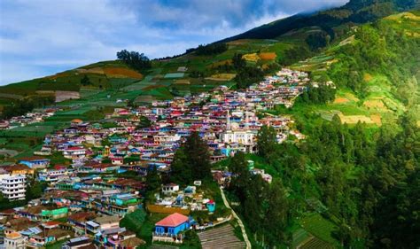 Keindahan Nepal Van Java Desa Cantik Di Kaki Gunung Sumbing